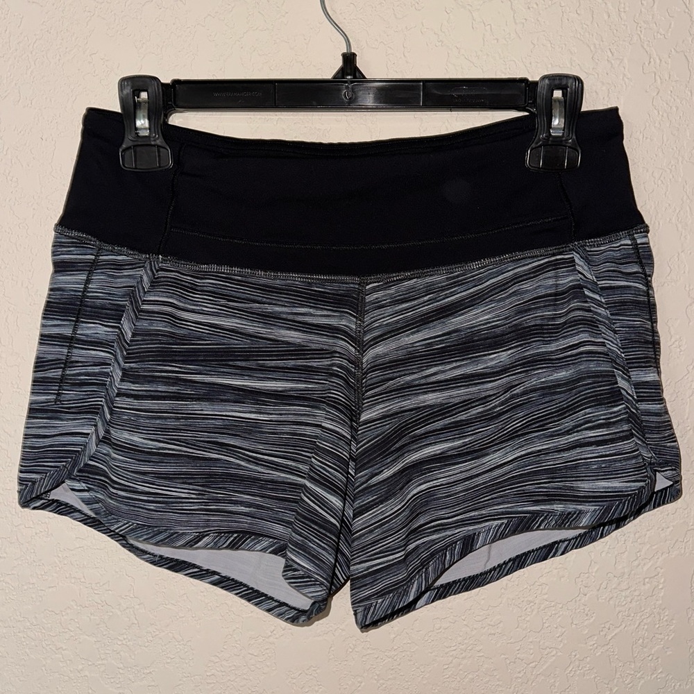 Lululemon Hotty 4" Shorts Size 4